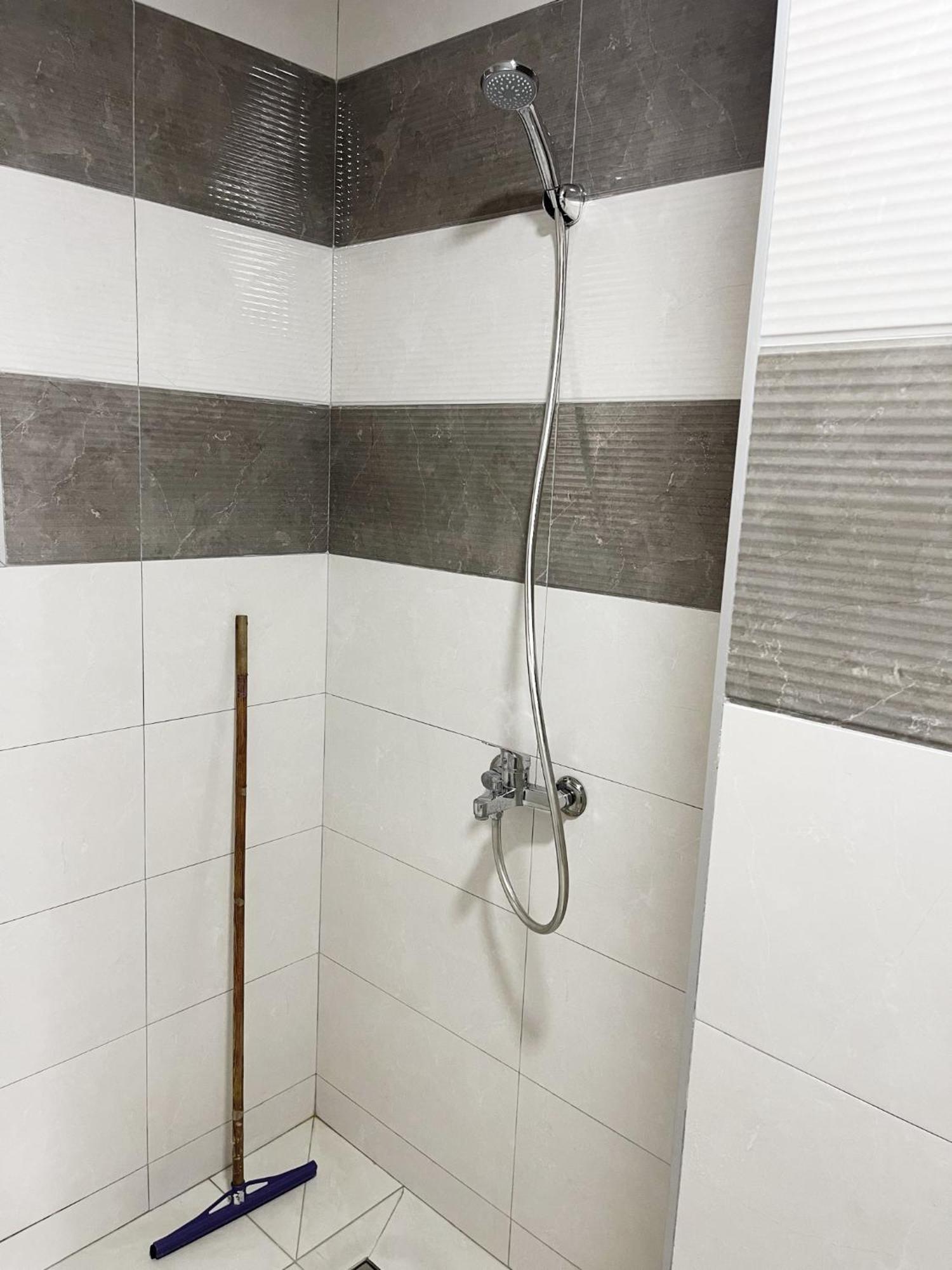 Infinity Plaza Hotel Gjakova Ngoại thất bức ảnh