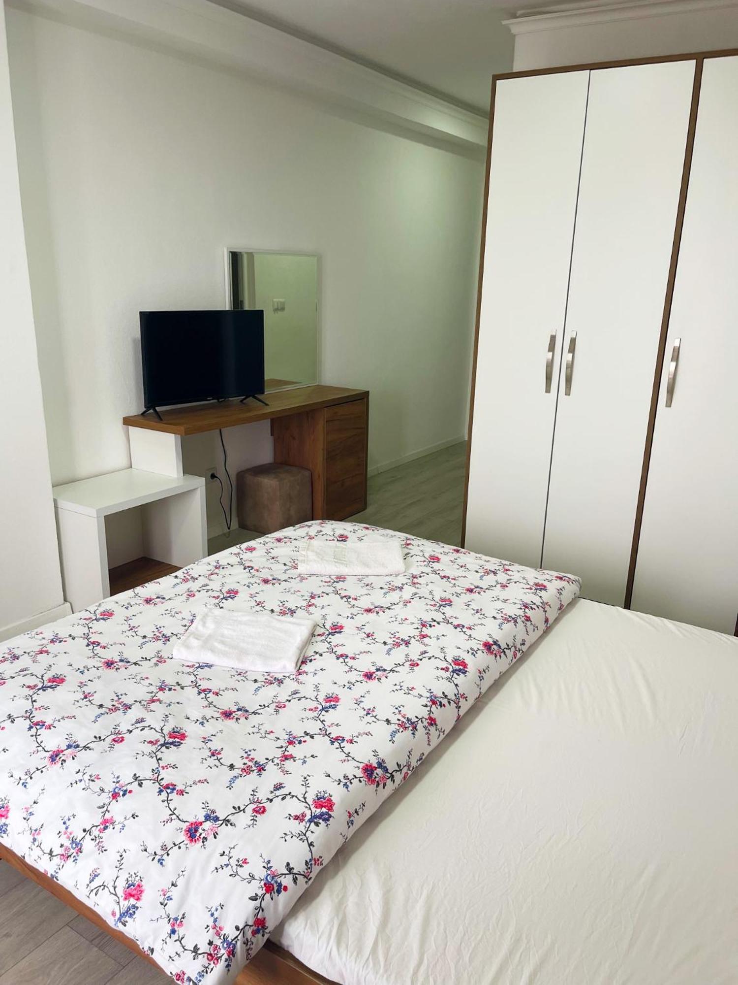 Infinity Plaza Hotel Gjakova Ngoại thất bức ảnh