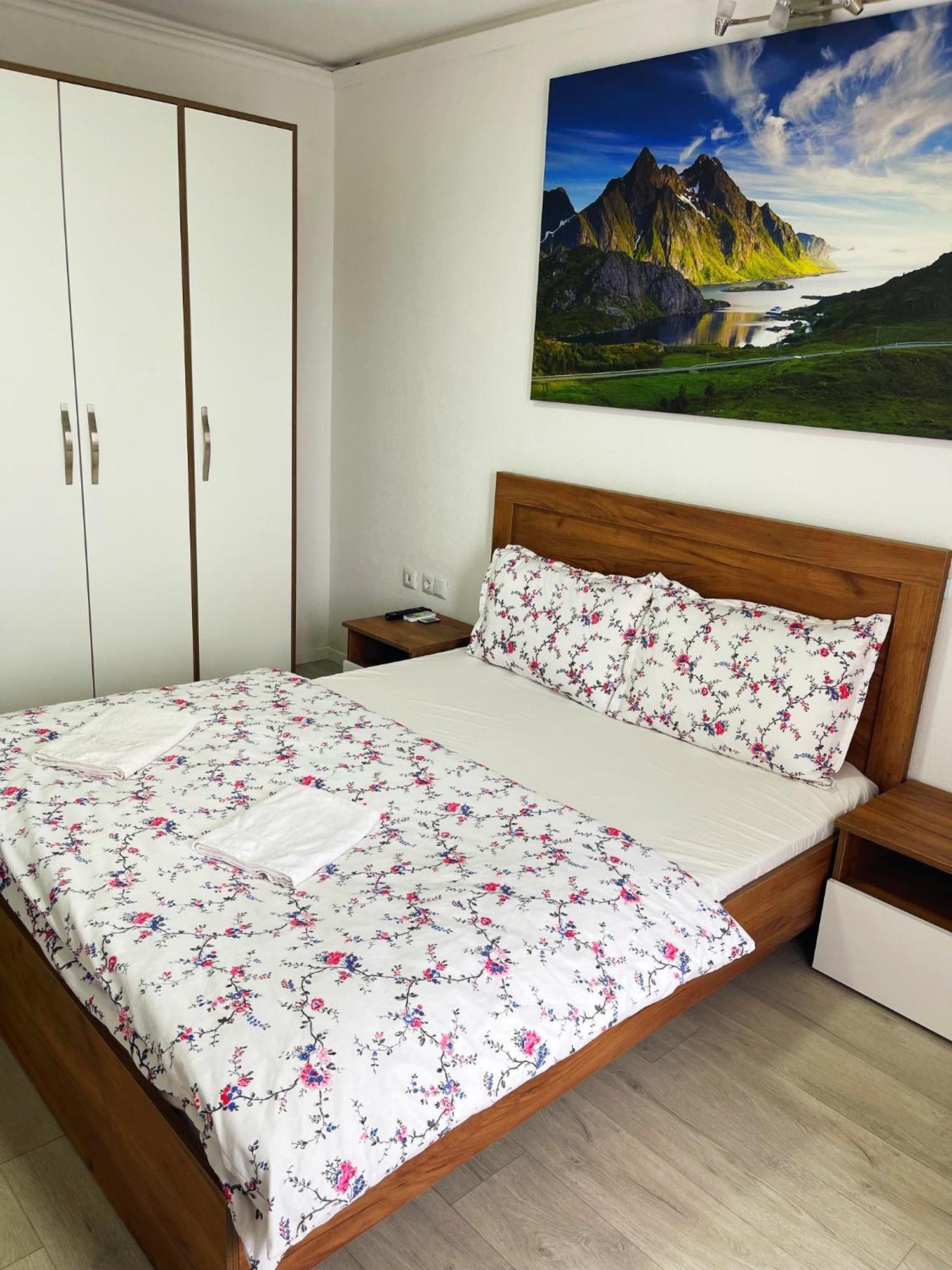 Infinity Plaza Hotel Gjakova Ngoại thất bức ảnh