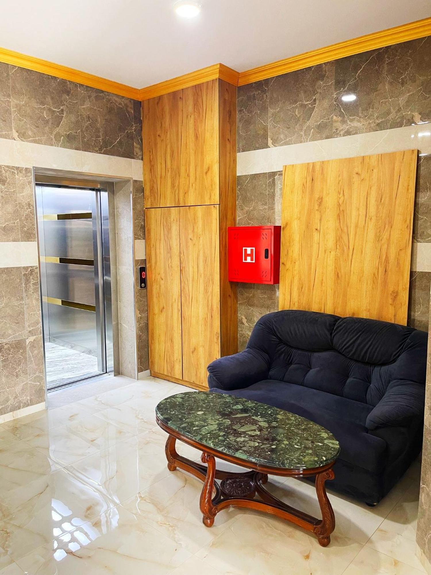 Infinity Plaza Hotel Gjakova Ngoại thất bức ảnh